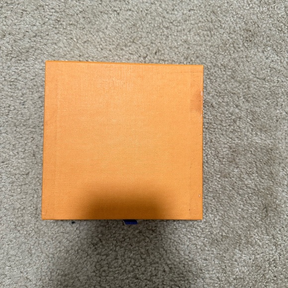 Brand new Louis Vuitton Belt - Picture 5 of 12